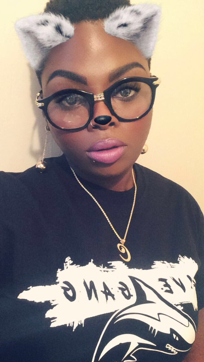 queencfromda6's tweet photo. Snap story @ livefromda6 / IG story @ https://t.co/7XzGNtwJnx.fromthe6ix to see last night 👏🏾😈🎉🦈⛽️⚠️...Team LIT❕ #LiveGang #SharkGang #MCDGG https://t.co/GPZAYUH7YE
