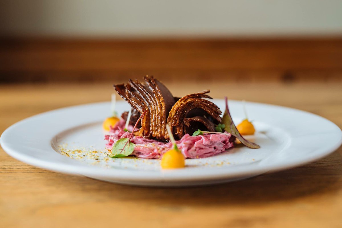 theswaninnchidd's tweet photo. We are now #recruiting for a #chef de partie. Great pay! email all cv's to info@theswaninnchiddingfold.com @UphamBrewery  @_StationHouse https://t.co/W9u0Qz6hdS