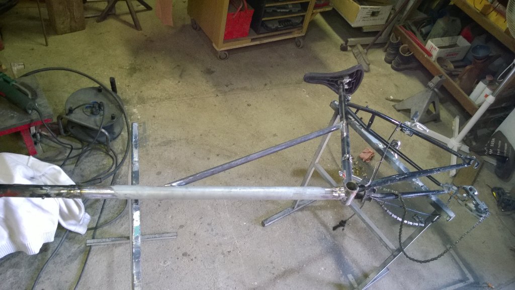 MecaWill28's tweet photo. Préparation du triporteur#triporteur #velo https://t.co/HVhGHw4Wj2