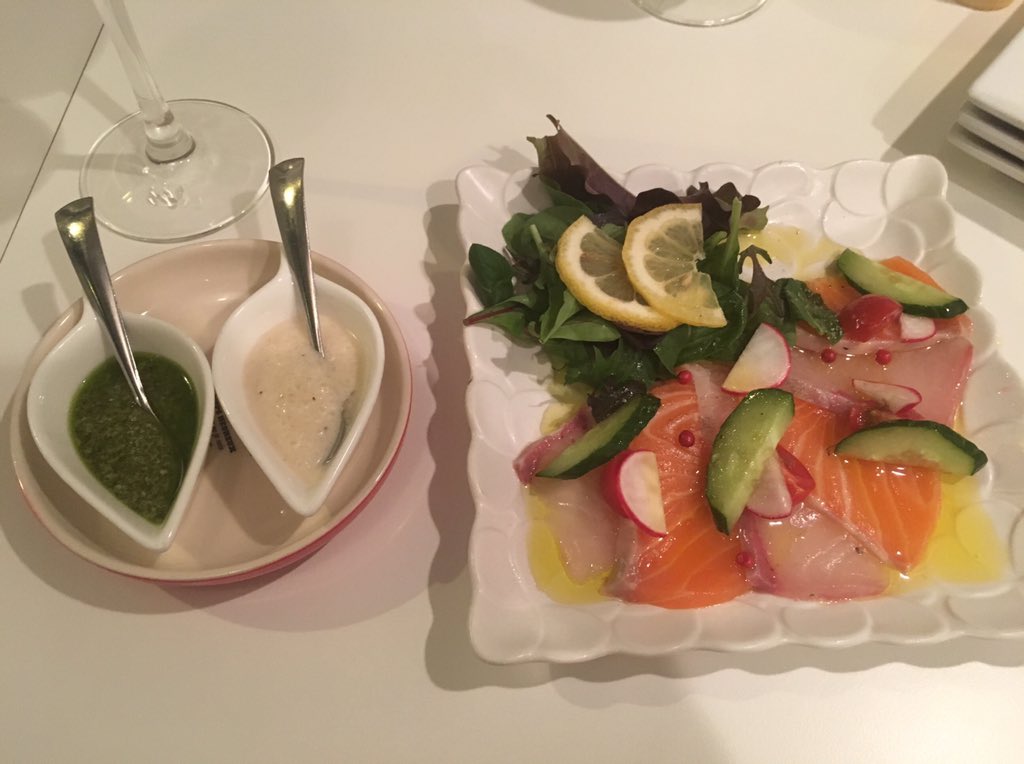 kaosma33's tweet photo. 先生達とご飯、カラオケ行ってきたー( ¨̮ )︎︎❤︎︎メインの料理写メるの忘れてた笑 https://t.co/u0prpLzNuS