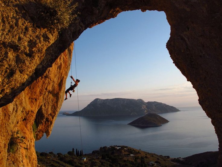 Adventure_Plane's tweet photo. #IslandofTelendos and #Rockclimbing is a perfect combination for an #AdventureAnimal. https://t.co/brgYfnLZ46