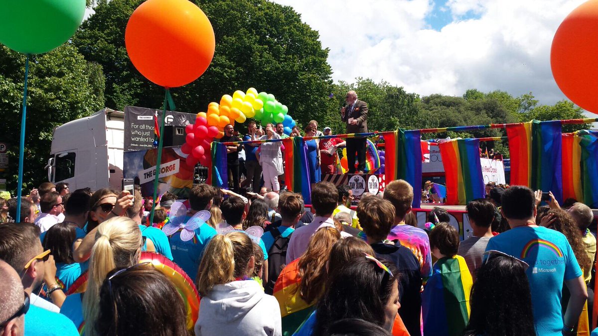 DublinPride's tweet photo. What a beautiful day to spend with all you beautiful people! Head over to St. Stephens Green until the #DublinPride parade kicks off @ 2pm. https://t.co/MQ7E6UO6D1