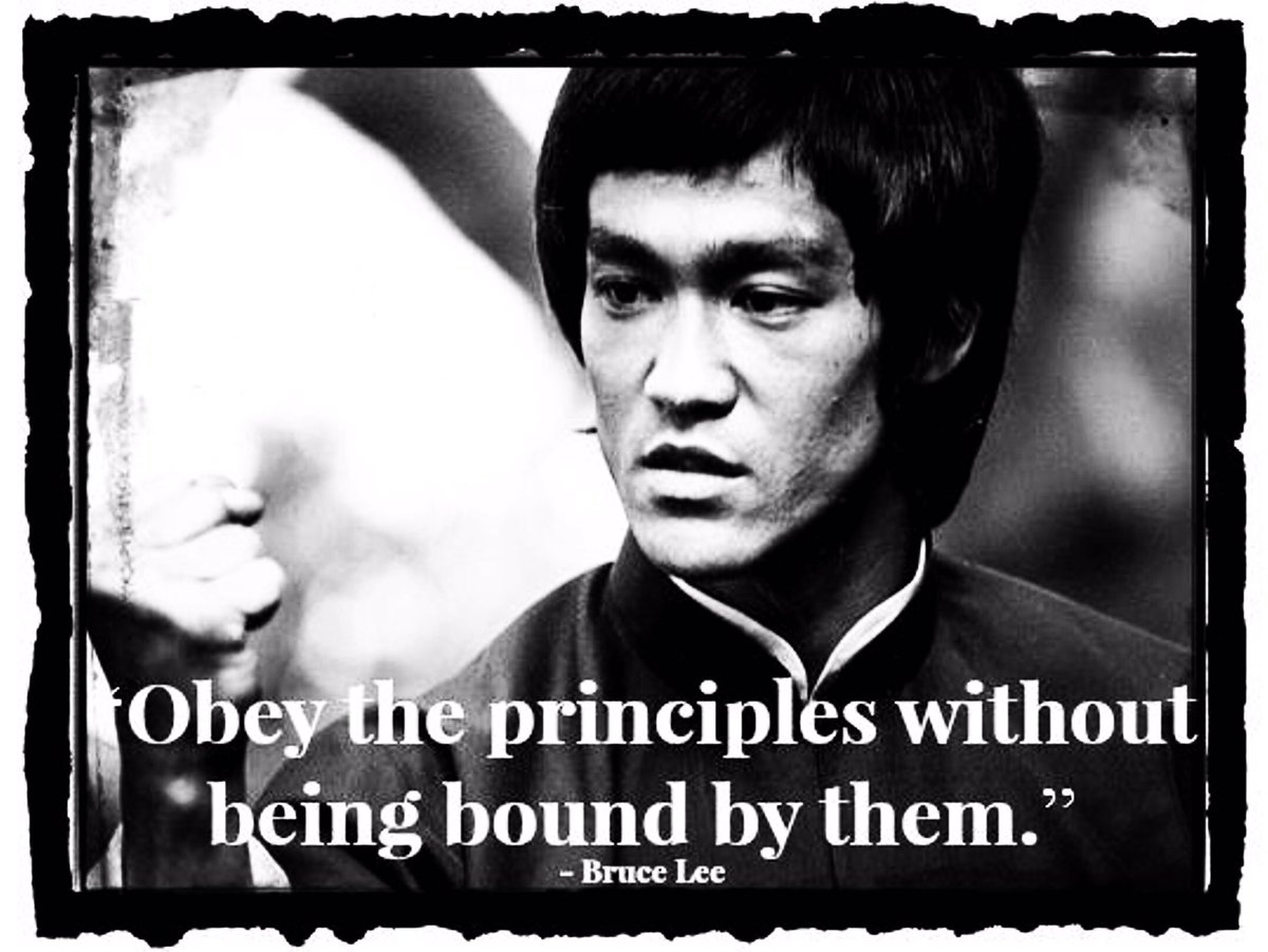 BruceLeeStuff's tweet photo. #brucelee #MartialArts #wingchun #bruceleetweets #mma https://t.co/ryoJNMyWsY #bruceleequotes #jkd https://t.co/V04RbNfgzW