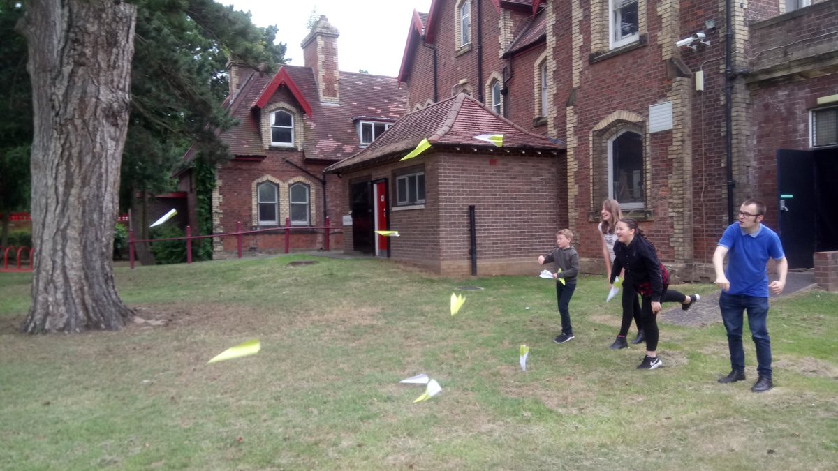 ThoughtPlane's tweet photo. Working with @ATTtweet Young Actors, we're sending some thought planes with our hopes, worries & thoughts about the show! #ToGoFromAllWeKnow https://t.co/b5zQAzbKzb