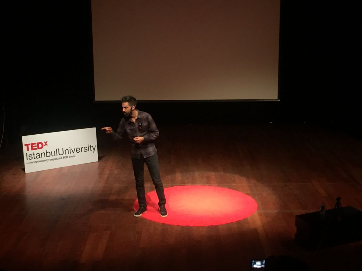 TEDxIstanbulU's tweet photo. Ahmet Naç'ın "Nasıl Başladığınız Değil, Nasıl Bitirdiğiniz Önemli" adlı konuşmasını dinlemek için: https://t.co/D316vQbfcw https://t.co/emnKwToJHp