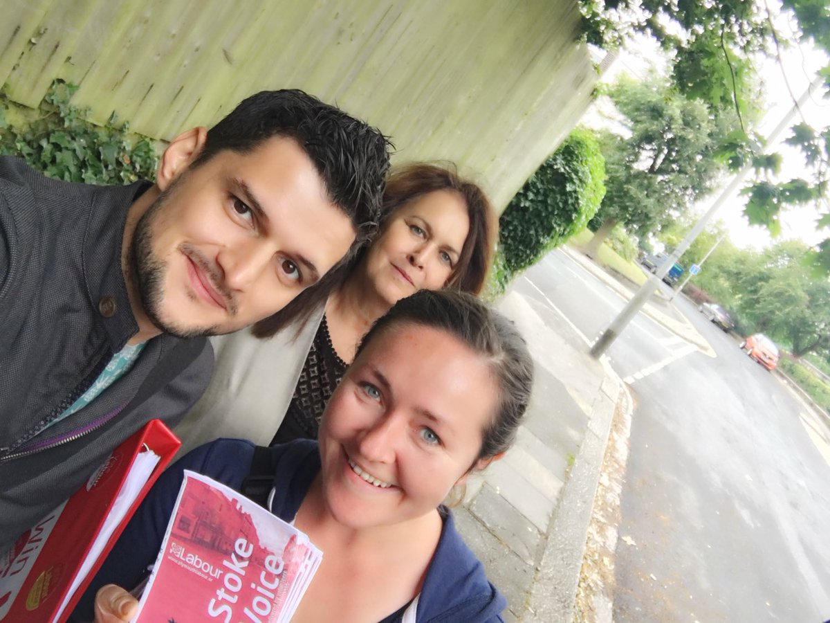 MsAlexBev's tweet photo. Back out on the #labourdoorstep in Stoke for #SavePlymLibraries campaign with @BenCooper86 and @SuePetraward @PlymouthLabour https://t.co/6h8MwnsShh