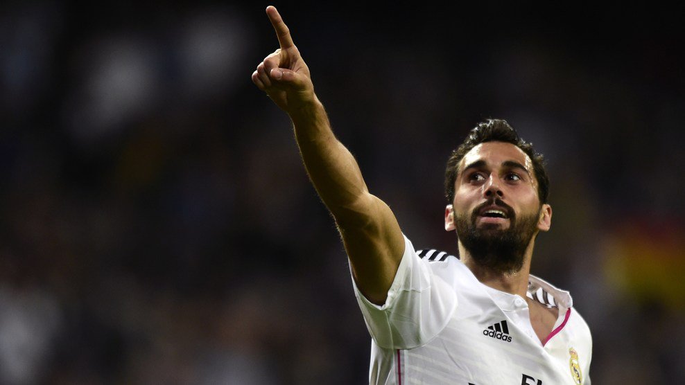LigadeCampeones's tweet photo. El dos veces campeón de la #UCL con el Real Madrid @aarbeloa17 cuelga las botas a los 34 años con un palmarés espectacular. https://t.co/gmZok3BvOP