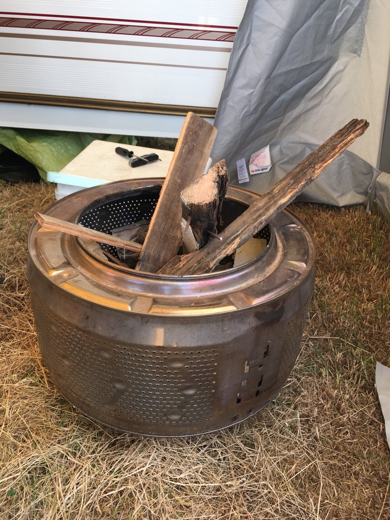 cdoney77's tweet photo. I got officially permission for this from @SteveCVM. What are your thoughts? #TG17 #FirePit #Fire @cvmTheGathering @Beechymessage https://t.co/PjeydmvEmG