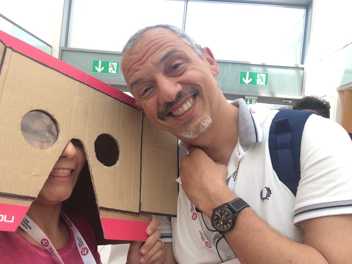 araundu's tweet photo. #VR con #araundu e #facciadacardboard @ilfestival continua... https://t.co/O0lk3OKRQR