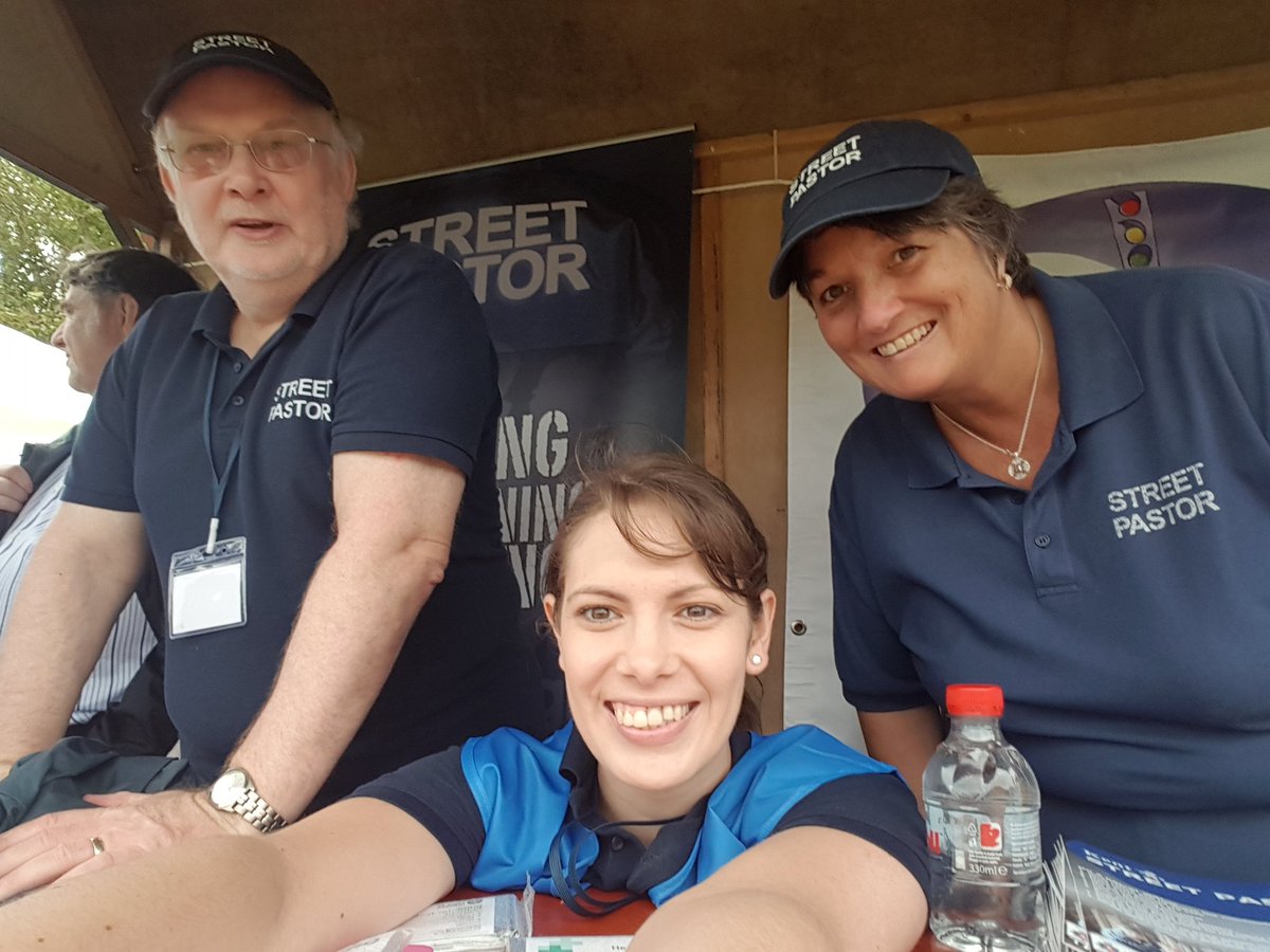 MaidstoneSP's tweet photo. How many Street Pastor's can you fit in a shed? 😂😂😂 #bearstedfayre #herecomestherain https://t.co/8qm9miK57G
