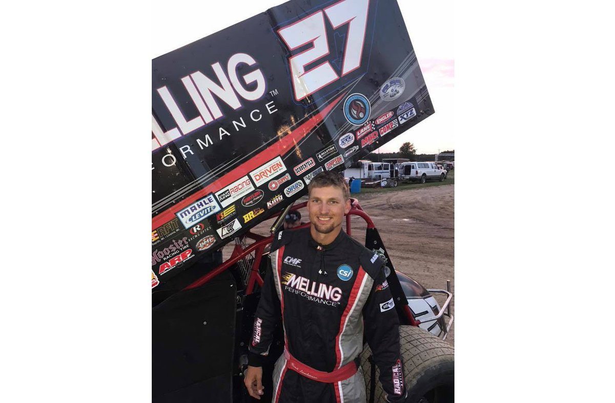 MellingSelect's tweet photo. Brad Lamberson heat victory at I-96 Speedway in Great Lakes Super Sprints - photo credit to them - #Melling #MellingRacing https://t.co/tiK7hmj6Vk
