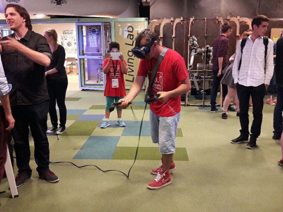 CarrNum's tweet photo. #HITSPLAYTIME la remise des prix va bientôt commencer.. #jeuxvideo @Hits_Playtime https://t.co/ROGnaAw7eV