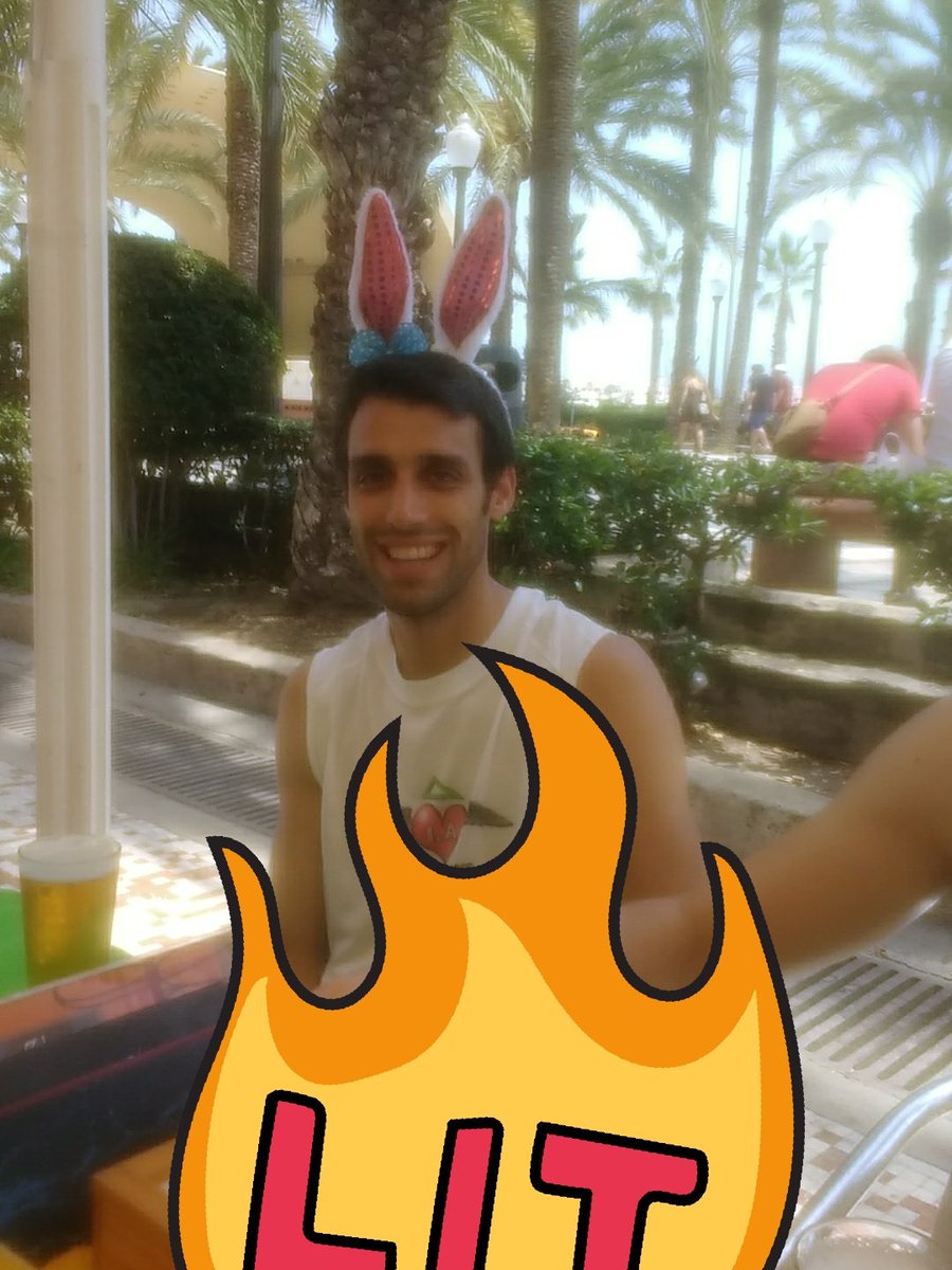 CoitusElBurro's tweet photo. Este individuo me ha abandonado tras mi lesión. #MeOperanEstaTarde #GetCoitusBack #projectManagement https://t.co/SzVUiEGXfS