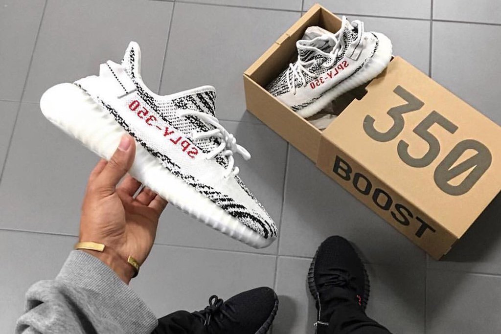 ADIDAS YEEZY BOOST 350 V2 “ZEBRA”
RESTOCK DATE: JUNE 24TH, 2017
$220
Easier with http://bit.ly/2gs7Ti8