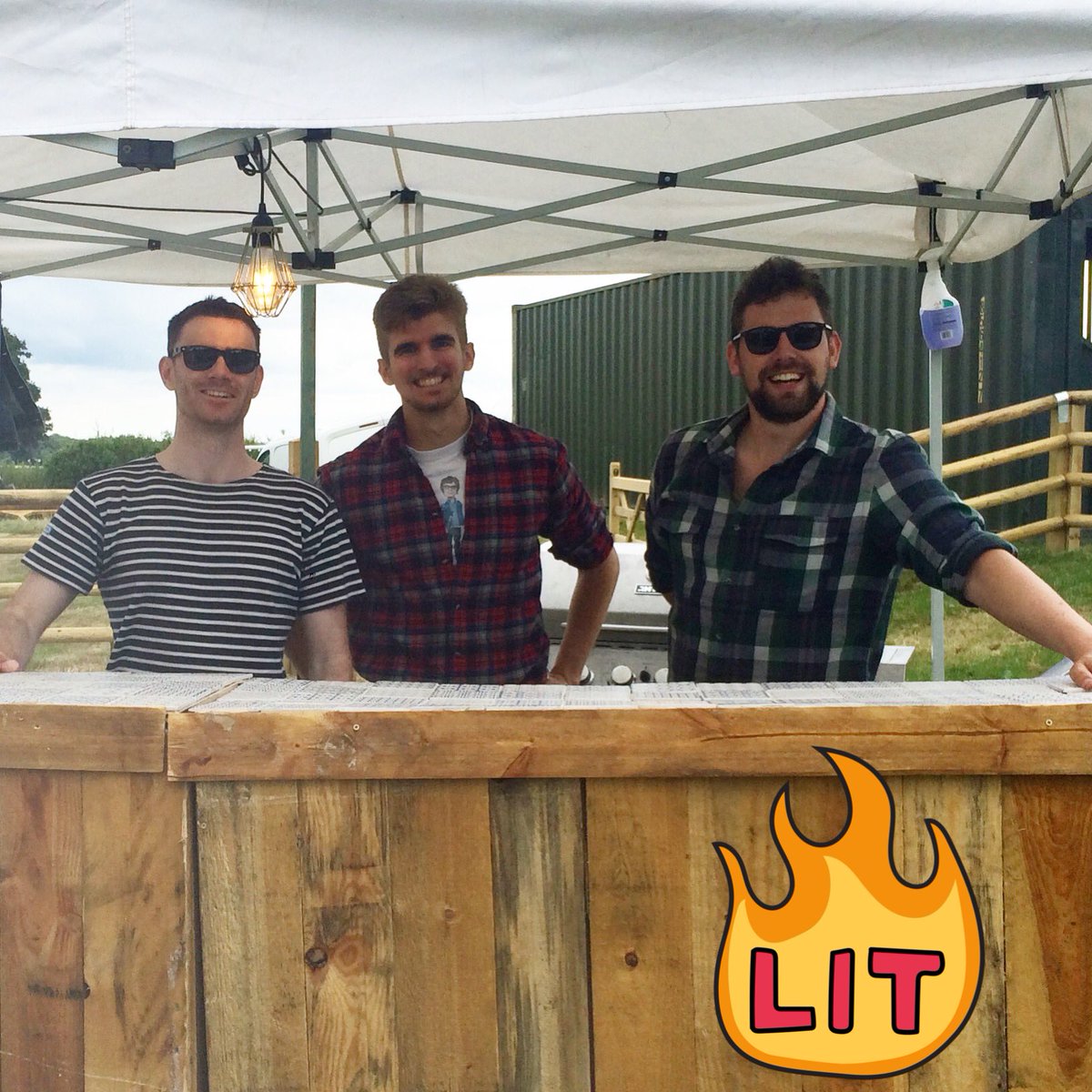 tin kitchen (@tinkitchen) on Twitter photo We're at penn beer fest. Come for the burgers, stay for the moderately attractive men in plaid and Breton. We're at penn beer fest. Come for the burgers, stay for the moderately attractive men in plaid and Breton.