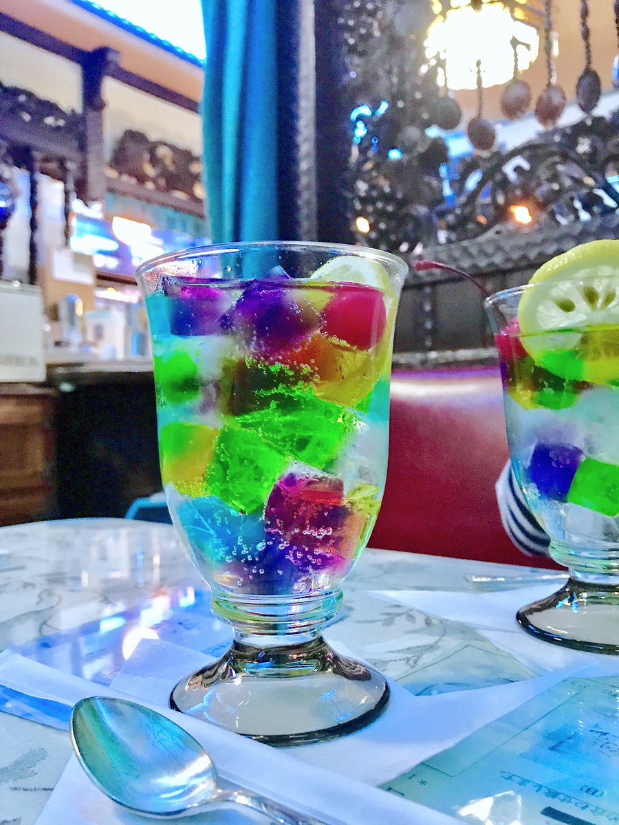 ট ইট র 晴時 もうすぐ夏ですね つるつるきらり ゼリーポンチで涼みませんか 喫茶ソワレ 京都河原町