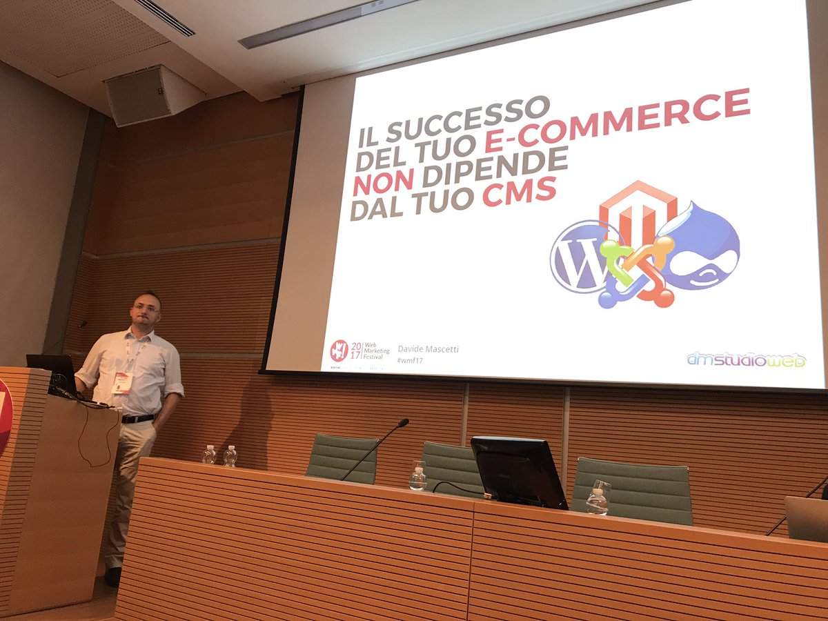 Il successo del tuo ecommerce dipende da <a href="/DavideMascetti/">Davide Mascetti</a> 😎 #wmf17