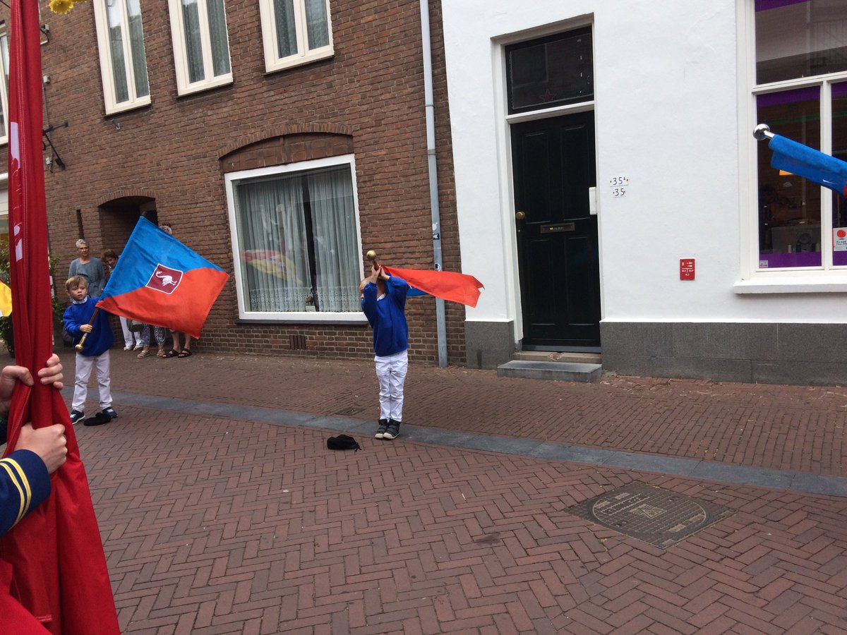 GildenHuissen (@gildenhuissen) on Twitter photo 