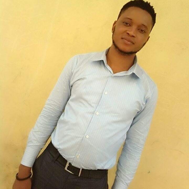 kiadum_'s tweet image. That's what he looks like.