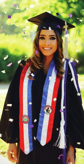 ABCDigital's tweet photo. Paraguaya logra reconocimiento en universidad de Estados Unidos🎓. https://t.co/uhwgYRGZEj https://t.co/pJcdp2AaNo