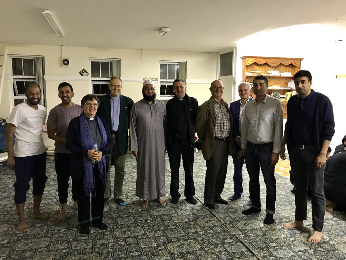 Members of the Methodist, Roman Catholic, Church in Wales &amp; <a href="/ValeCitizens/">Vale of Glamorgan</a> <a href="/citizenswales/">Citizens Cymru Wales</a> joined us for our prayers &amp; opening of the fast.