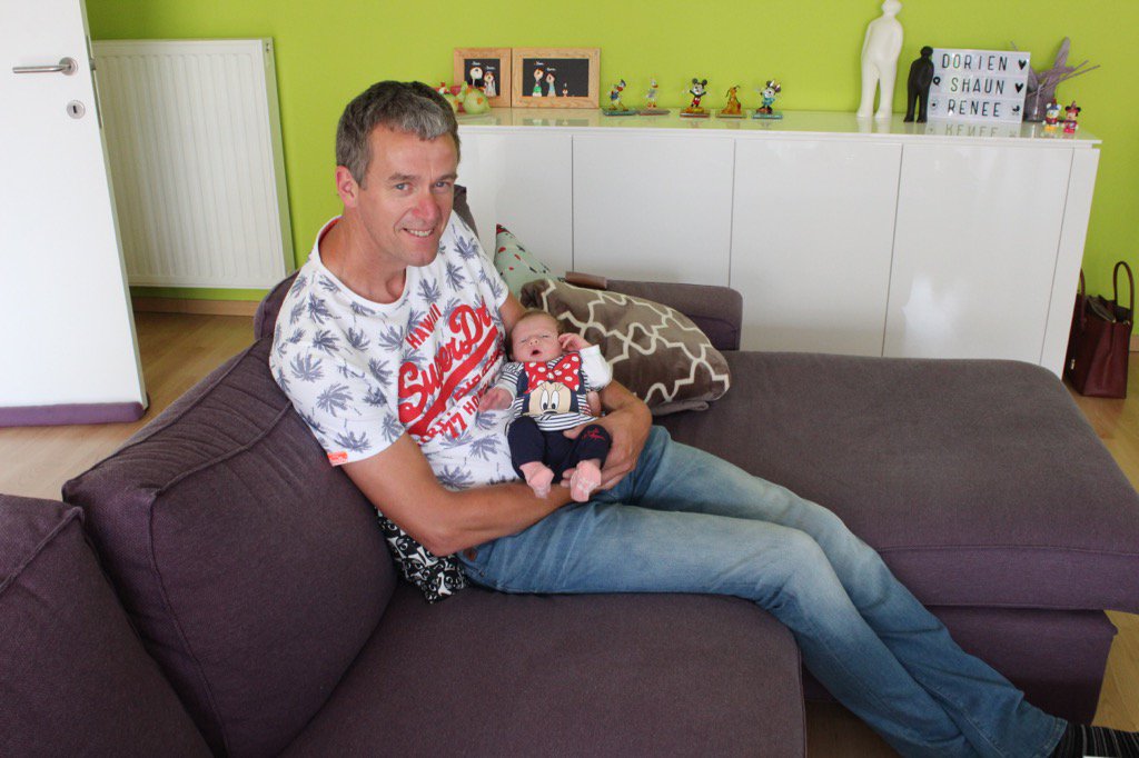 CosetteDeKeyser's tweet photo. Een trotse Opi 😍 https://t.co/YeeueGKkFu