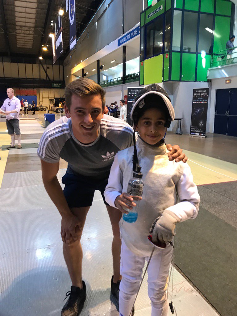 ElSaieFencers's tweet photo. #Faaris @ElSaieFencers makes it through to top 8. Thankyou @HendrieTom @ZiemekW @zfwfencing #nerves frayed https://t.co/Lc2ruSD4Dq