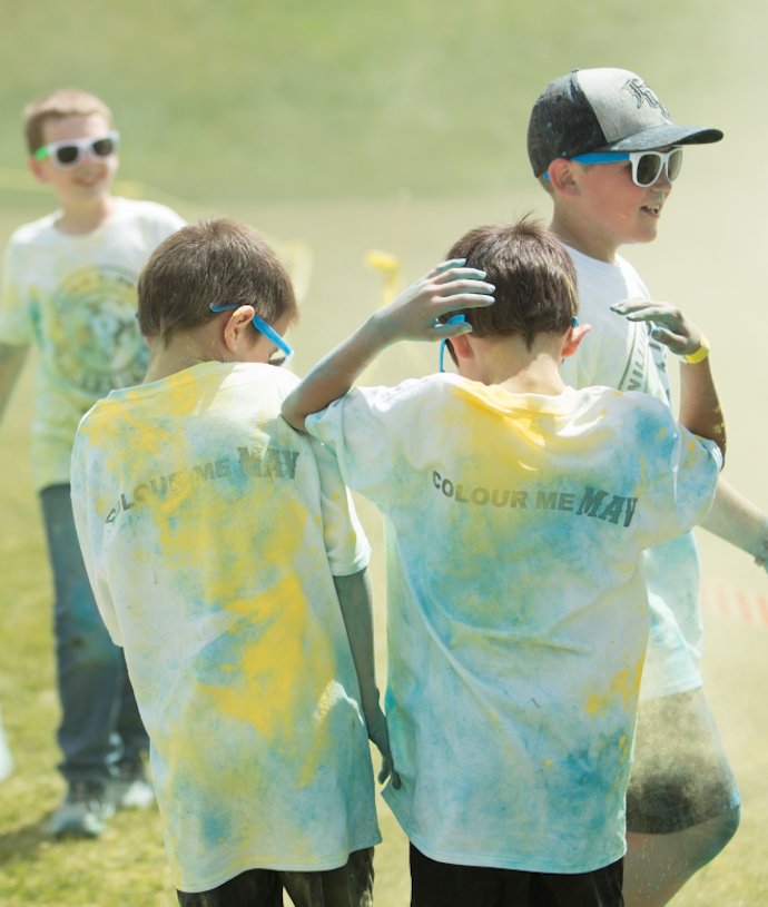 AndersonFotoYYC's tweet photo. This is how we roll at @WDPrattSchlCBE.  #colourmemav https://t.co/SEAWy91KYO