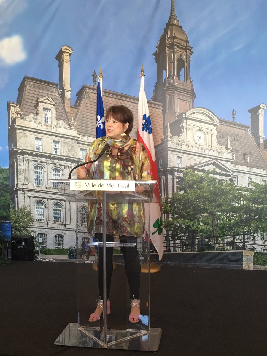JustinViard's tweet photo. Je suis actuellement à l'hôtel de Ville de Montréal pour la célébration de la fête Saint Jean Baptiste. https://t.co/D8097xRegb