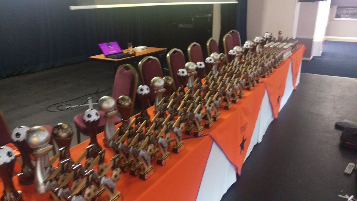 matty_ely's tweet photo. Back where we belong! #starlands #bescott #presentation ๐๐โฝโฝ https://t.co/UKsDji0tPB