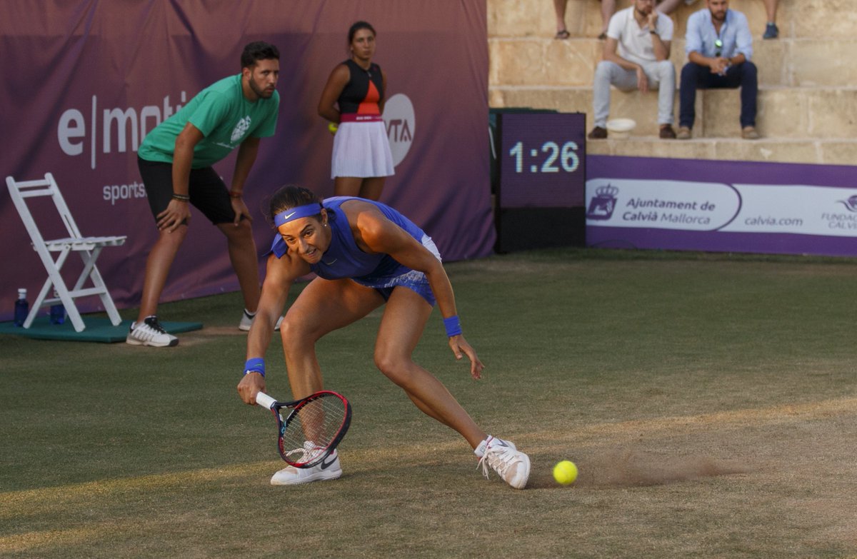 CAROLINE GARCIA - Página 25 DDGIO3MXoAAVVSp