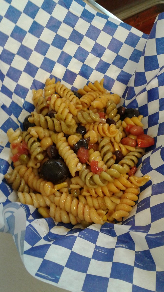 Here for the expo, special made Vegan pasta salad. #foodtrucklife #FoodTrucks 
#K9UWoofstock later tonight!