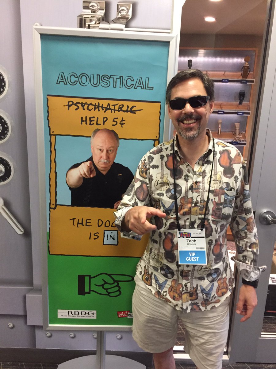 RBDGsolves's tweet image. Gotta love that shirt! #gearfest @ZUrlocker @SweetwaterSound @thesweetstudios @VisitFortWayne @PaulEM53 @YamahaGuitarsUS