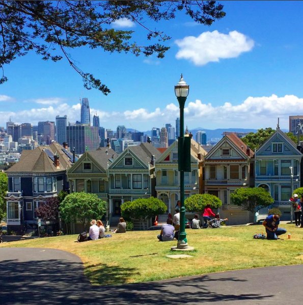 SassyModernMom's tweet photo. Where to stay in the City By The Bay. https://t.co/K8PCdSGH6H #SFTravel #ad #SanFrancisco https://t.co/RxFPYqiJhL