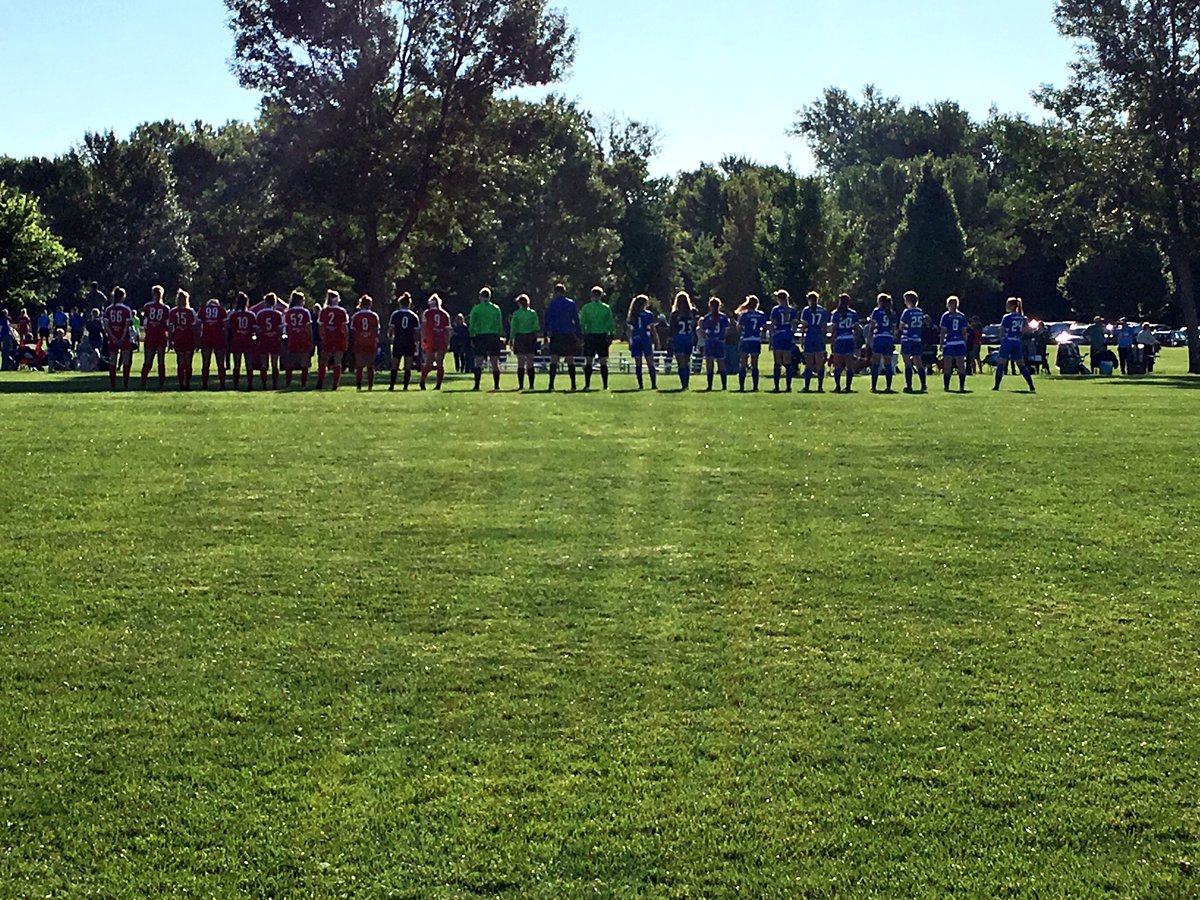 CamptonUnitedSC's tweet photo. USYS Region II Championships: 2000 Girls win 3-0 in their second group game vs. SC Waukesha! Great game ladies! #camptonnation https://t.co/2nNwuU8zPR
