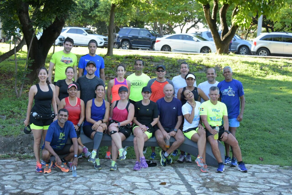 TitanesRunning's tweet photo. Felices luego del fondo sabatino. https://t.co/IH3H56Br5M
