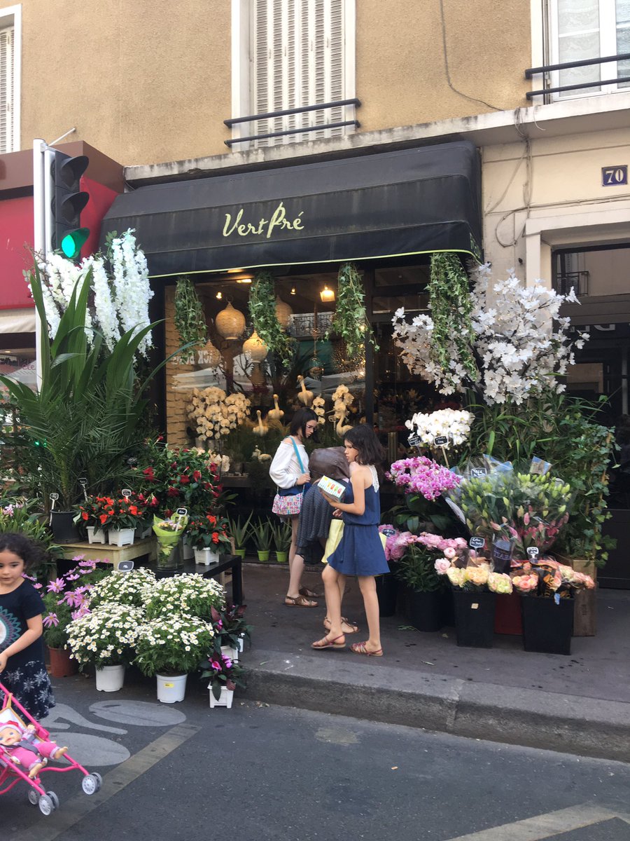 marielerayer's tweet photo. @Saint_Mande piétons ! À faire tous les samedis! @G_GouffierCha https://t.co/eKn4maZWiQ