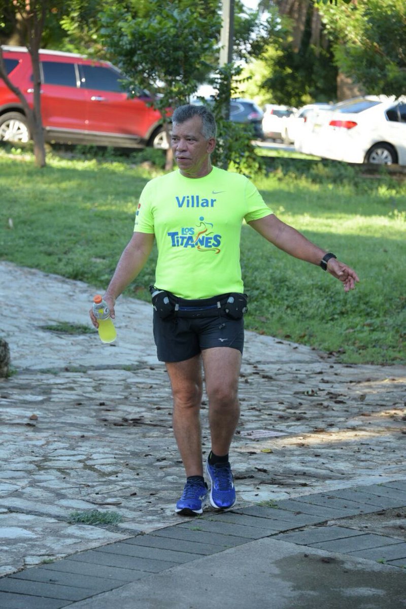 TitanesRunning's tweet photo. Felices luego del fondo sabatino. https://t.co/80IH9W0lZF