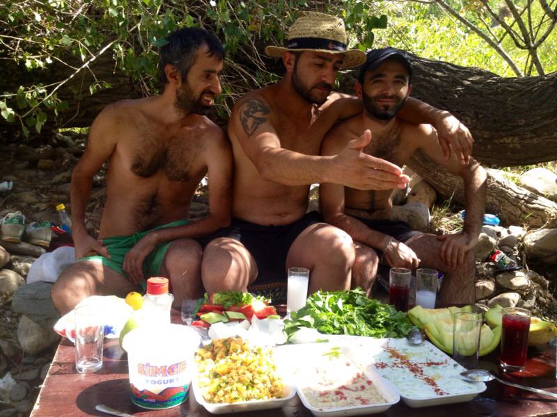 Haydar (@ucandersimli) on Twitter photo 