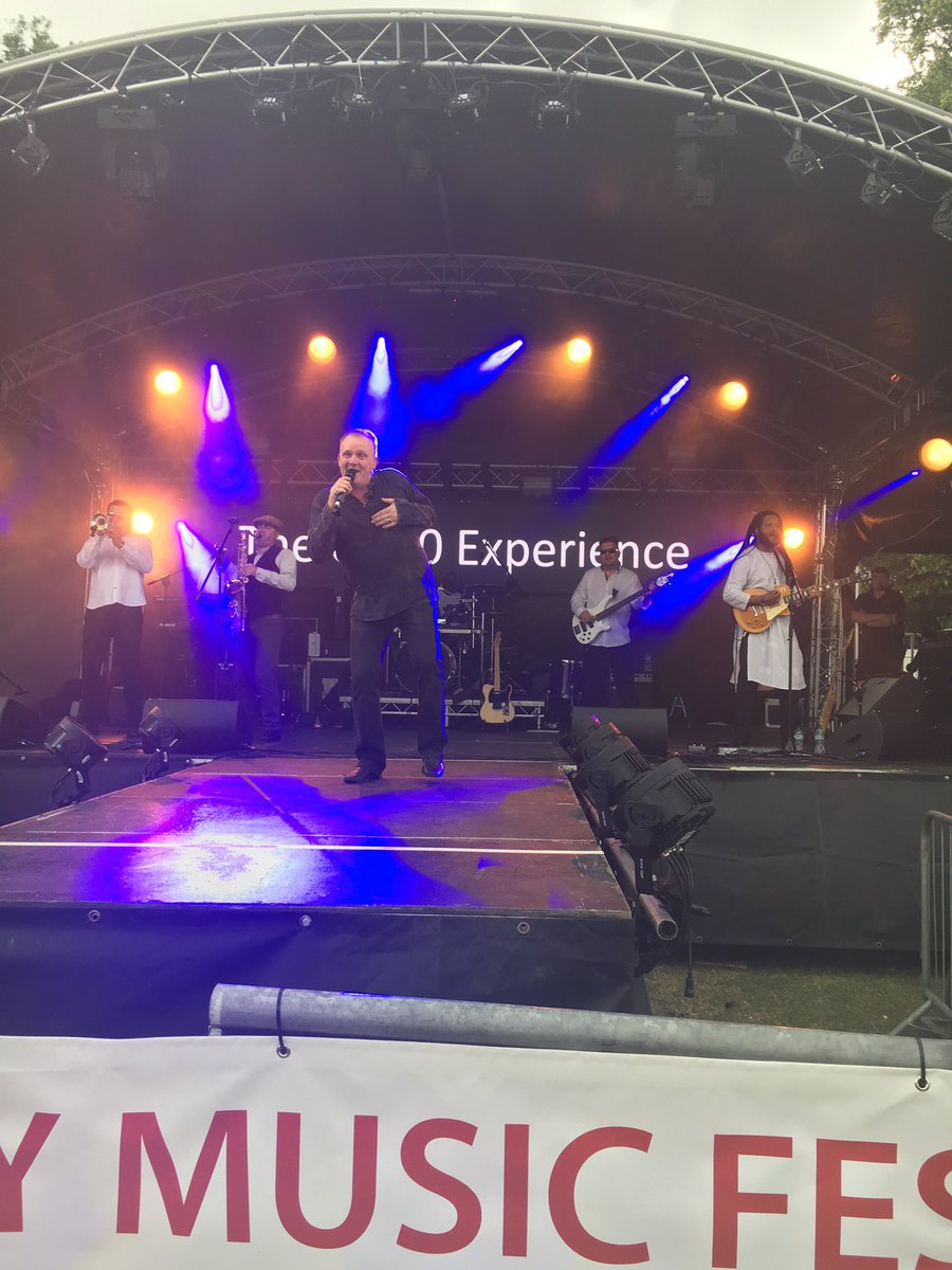 kestrelnetworks's tweet photo. #UB40Experience #onstage #GOTG2017 #Yateley https://t.co/D4hUVTGgsq
