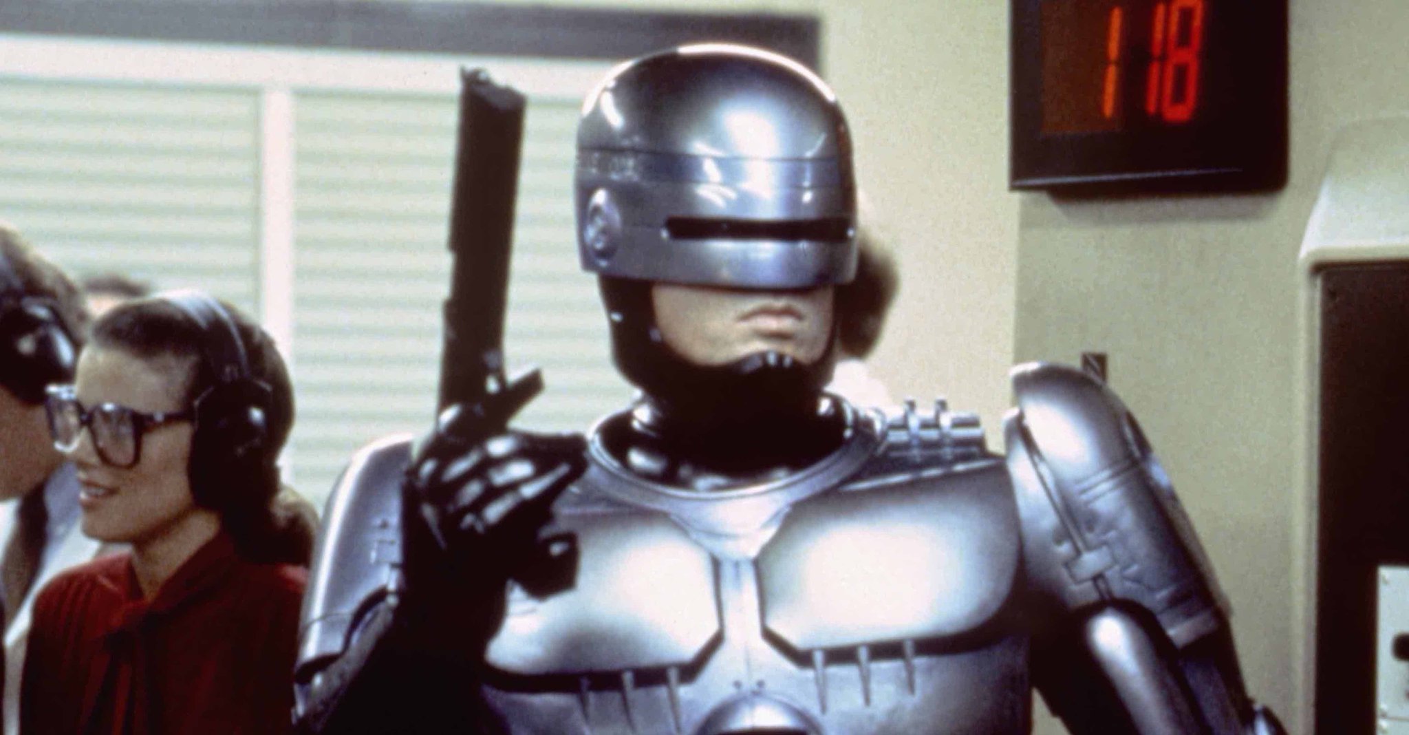 Happy birthday, Peter Weller! Take a look back at what made epic: 