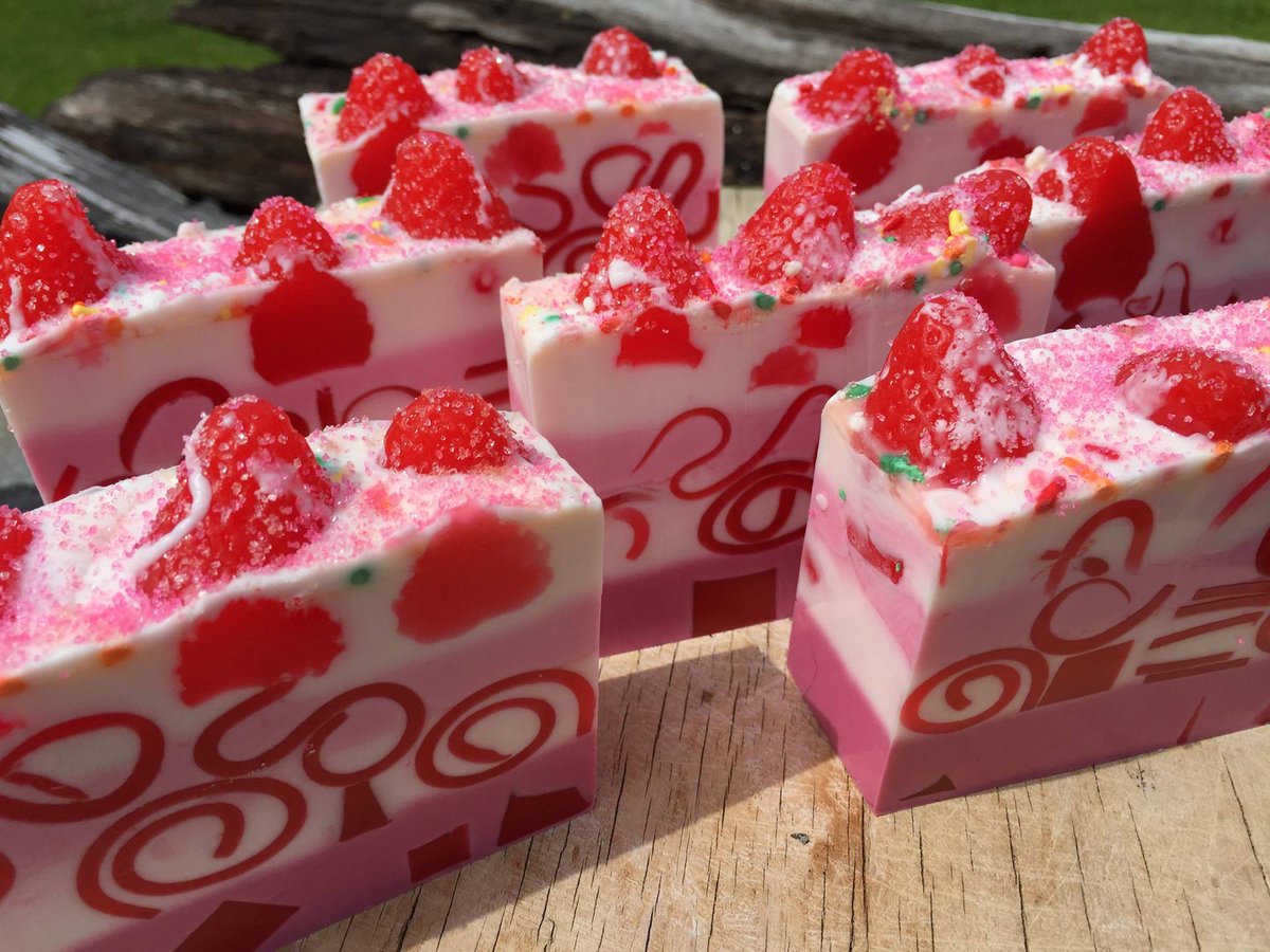 BlueMoonShops's tweet photo. #StrawberrySeason may be over, but this #handcrafted #StrawberryMelon soap from our shop, @OutOfEdenSoap, is #allNatural and smells amazing! https://t.co/ruIsLsBY8b
