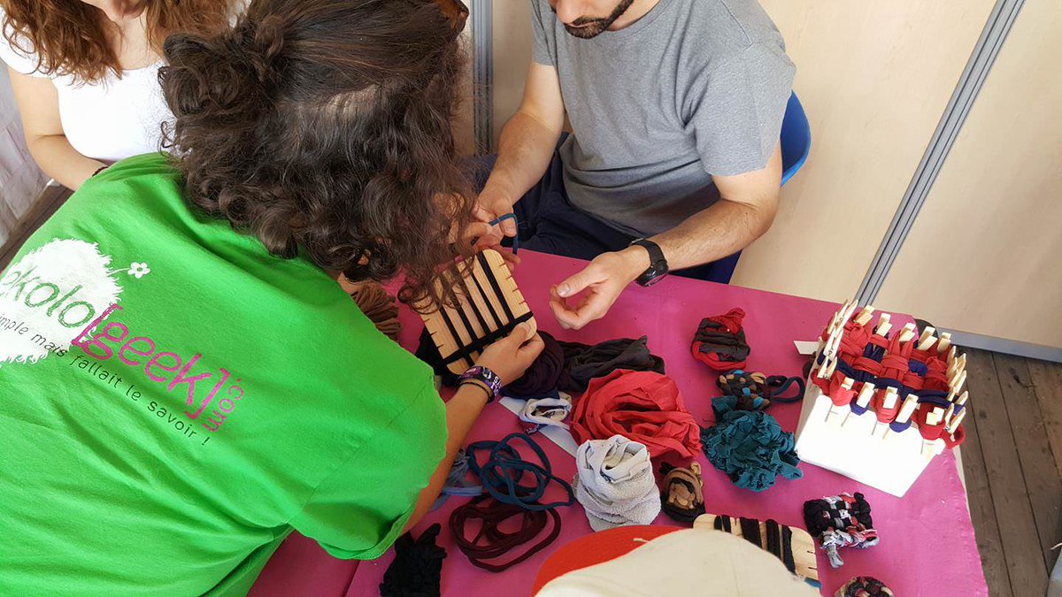 Ekologeek's tweet photo. Ekolo[geek] @Solidays in progress... jusqu'aujourd'hui 22h et demain 14h-20h. Et vous ? :) #Furoshiki #Tawashi https://t.co/Of0fy46dZj