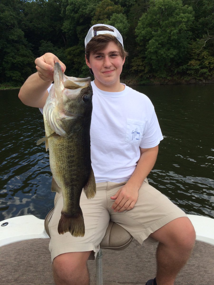 markdletson's tweet image. #cabelasboat #giveaway Family!