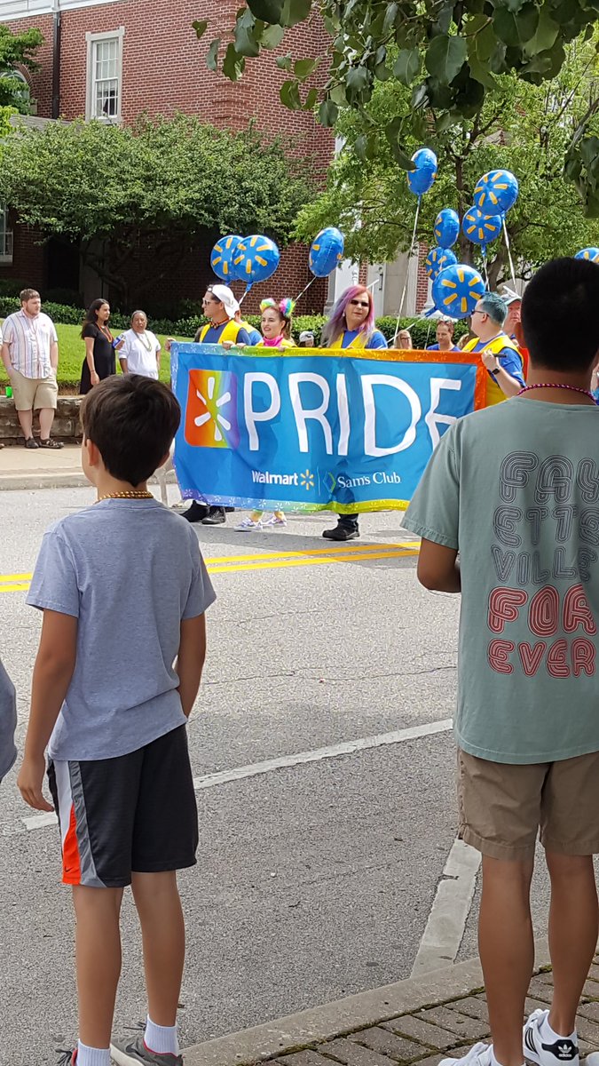 TheMattStout's tweet photo. A few photos from our local pride parade. #PrideMonth #Pride2017 #Pride https://t.co/DuakyuP97R