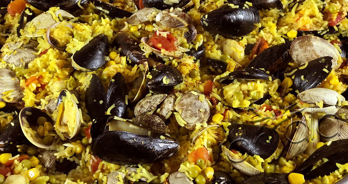 sortala's tweet image. An amazing seafood paella recipe rich with saffron bit.ly/sortalapaella #seafoodrecipes #deliciousfood #saffron #persianfood #Foodie