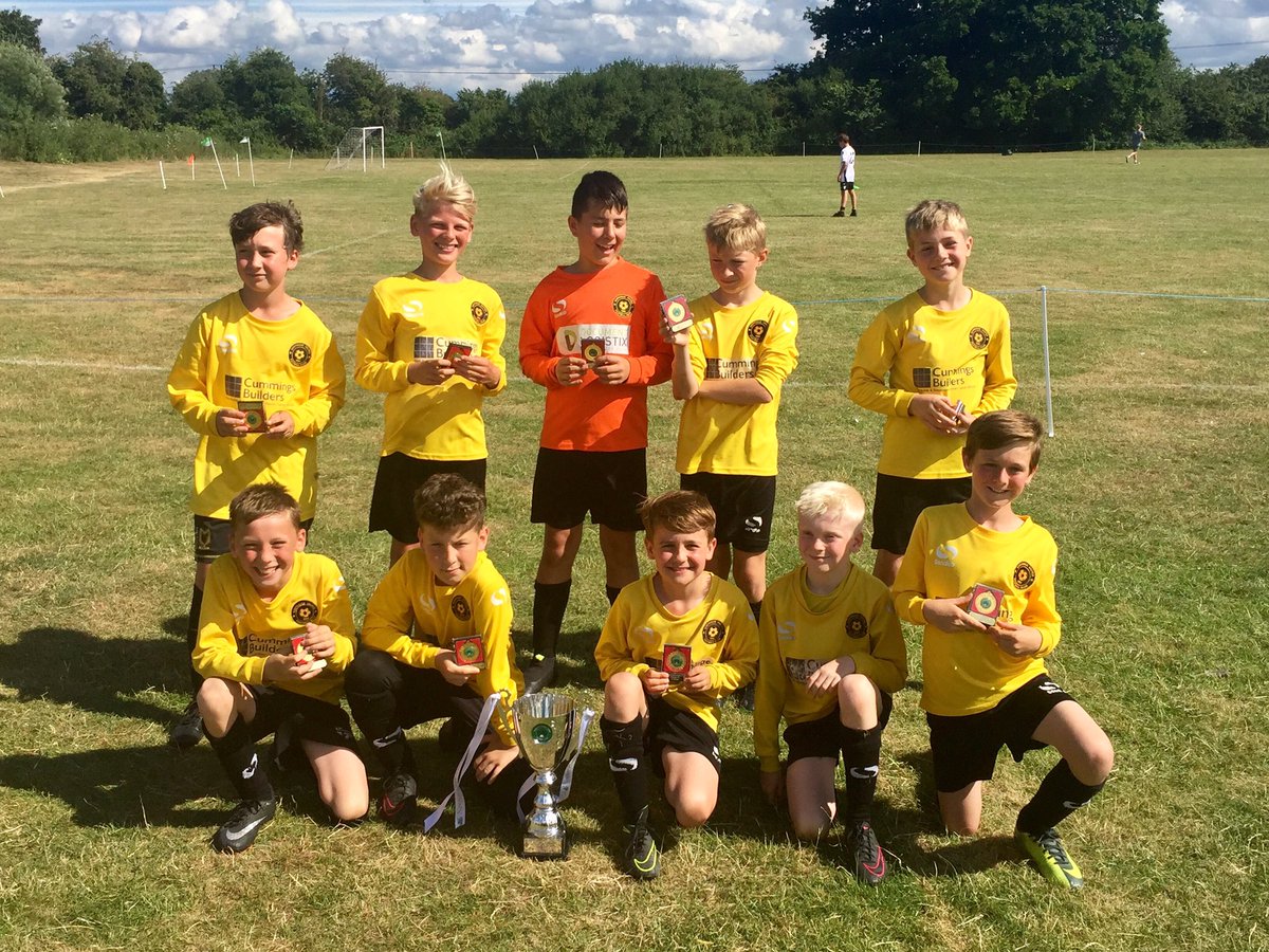 southsideutdmk's tweet photo. Well done to our U11s Power. Newport Pagnell tournament winners! Great work boys! https://t.co/NrH55y6VFX