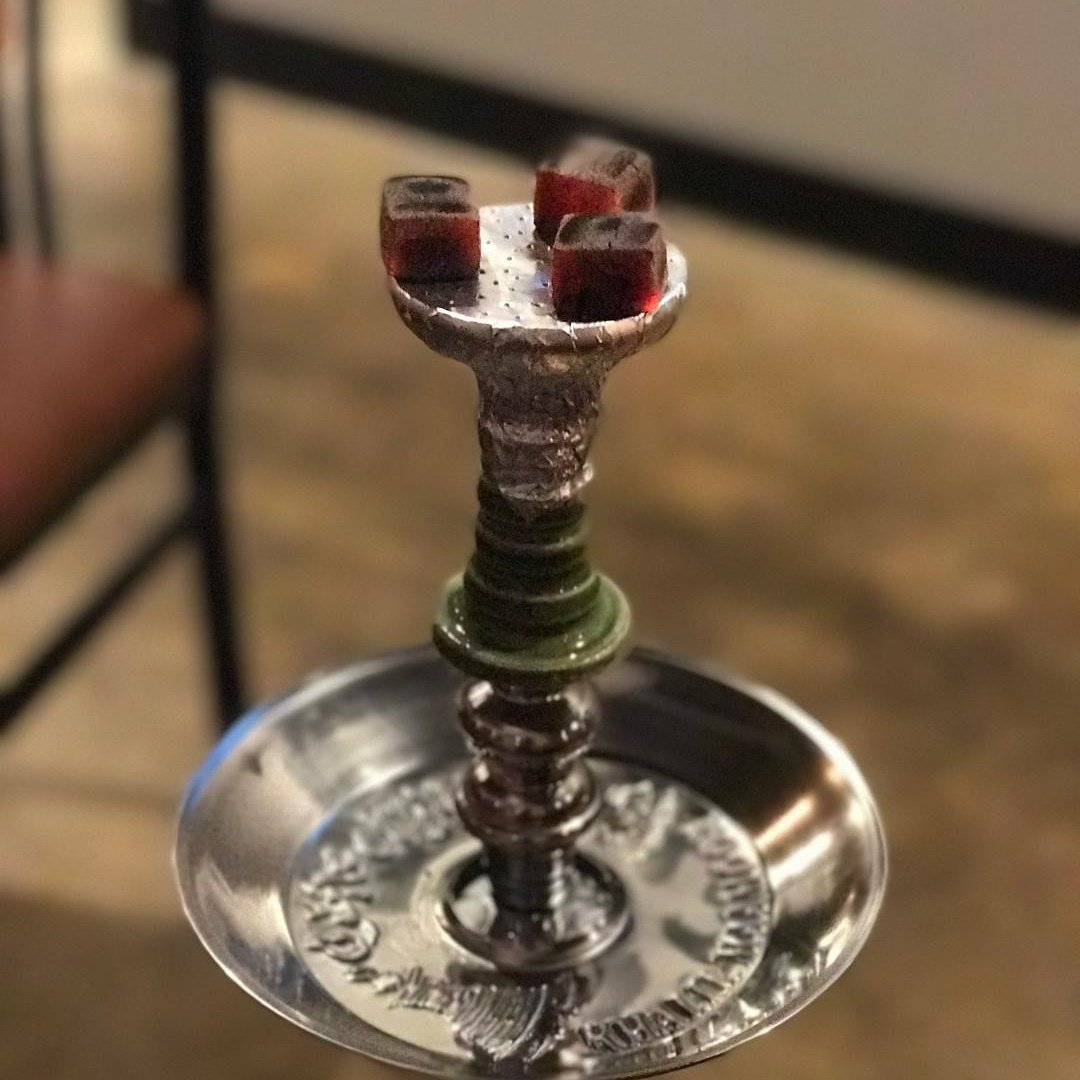 HazehookahCafe's tweet photo. Enjoying Fumari Triple Apple.
#fumari #hookah #nargile #hazehookahcafe #cocourth #shisha https://t.co/bsBcr0Hb48