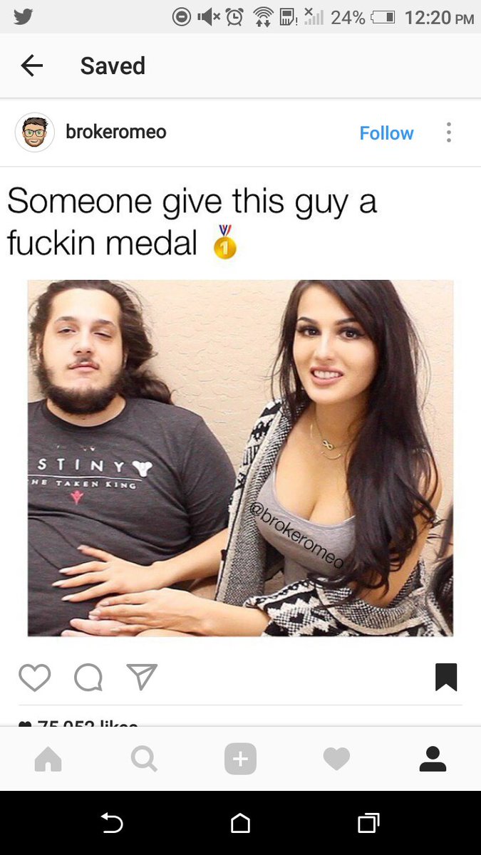 CodPlayer6557's tweet photo. @sssniperwolf @EvanSausage 😂😂 https://t.co/P4du5CmIAU