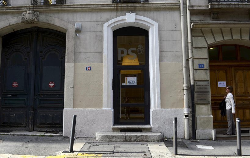 Guilhem RICAVY (@guilhemricavy) on Twitter photo La vente du siège de la @FederationPS13 à lire ce dimanche dans <a href="/laprovence/">La Provence</a> <a href="/LaProvenceMars/">LaProvence Marseille</a> #58ruemontgrand #PS #marseille La vente du siège de la @FederationPS13 à lire ce dimanche dans <a href="/laprovence/">La Provence</a> <a href="/LaProvenceMars/">LaProvence Marseille</a> #58ruemontgrand #PS #marseille